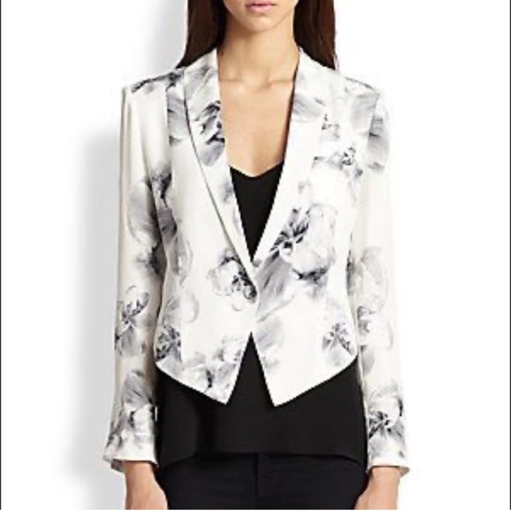 Haute Hippie Blazer White with Grey flowers 🤍